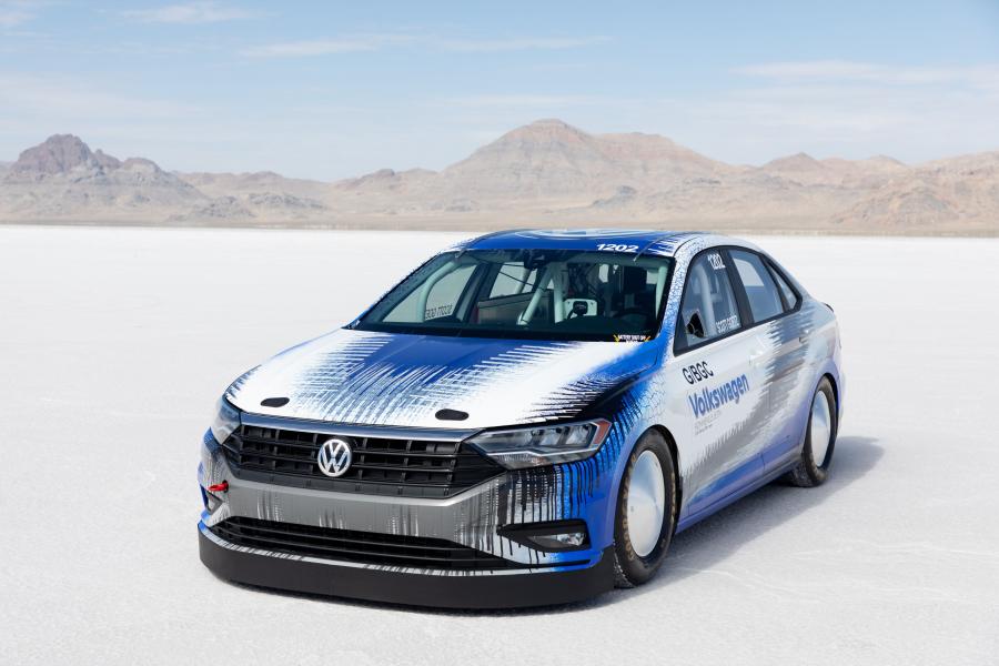  Volkswagen Jetta Bonneville Racer 2018 года  (фото 11 из 36)